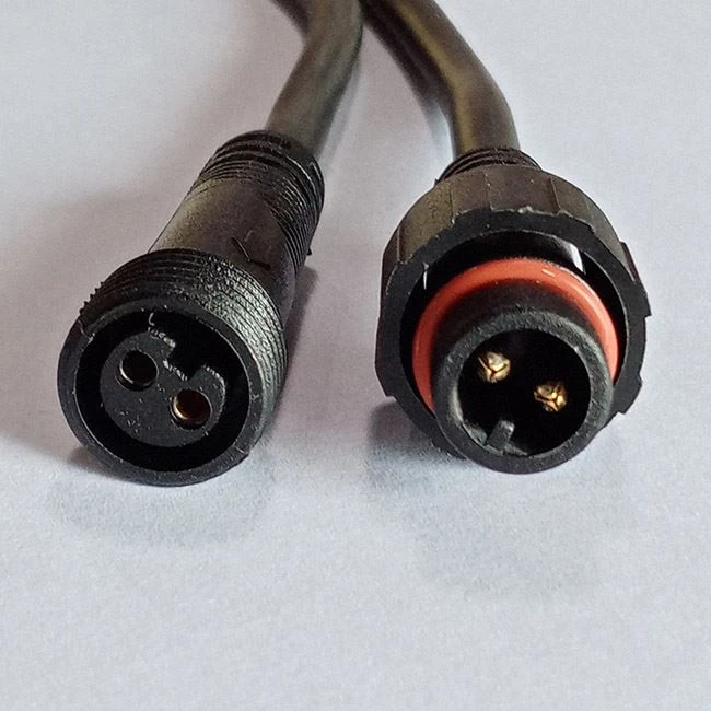 The characteristics of waterproof connectors